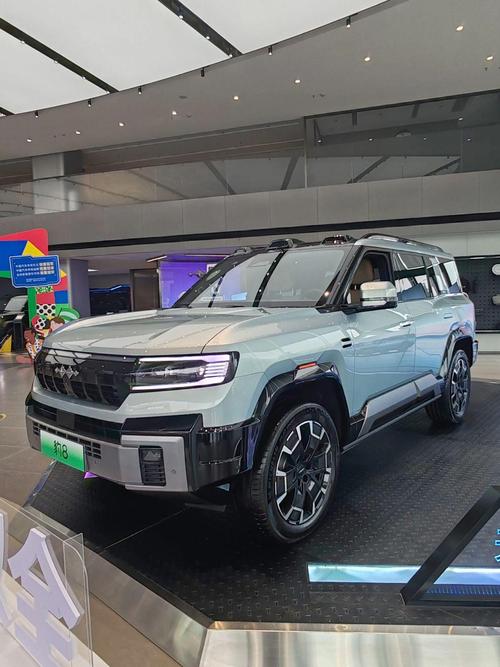 广州151比亚迪方程豹硬派越野的爆款，英菲尼迪35周年与你共成长